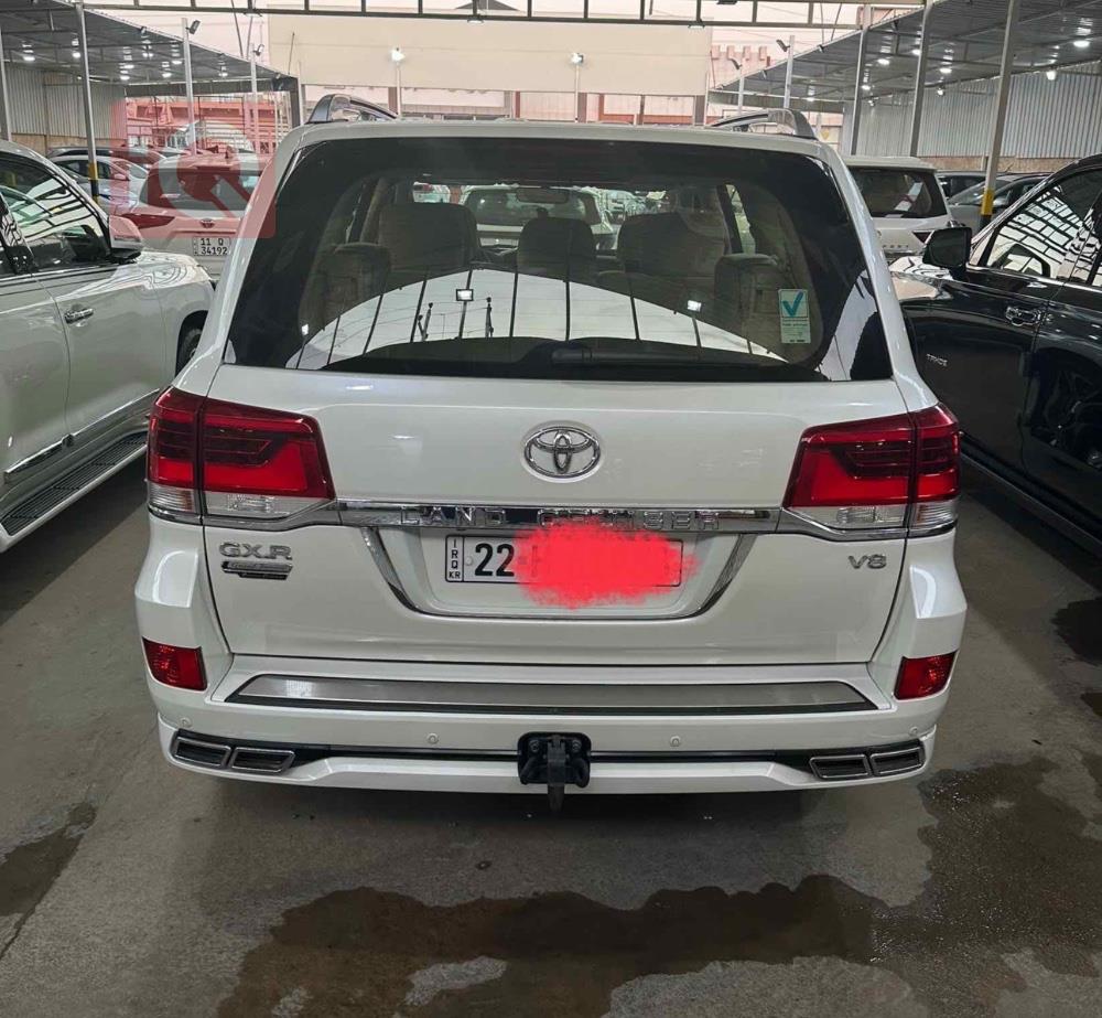 تويوتا لاندكروزر